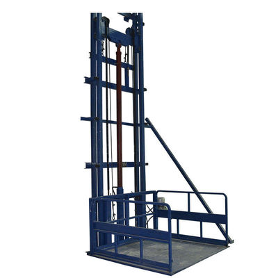 Huishoudelijk gebruik 6m Twee Post Cargo Lift 1000KGs Kleine goederen Lift 3KW